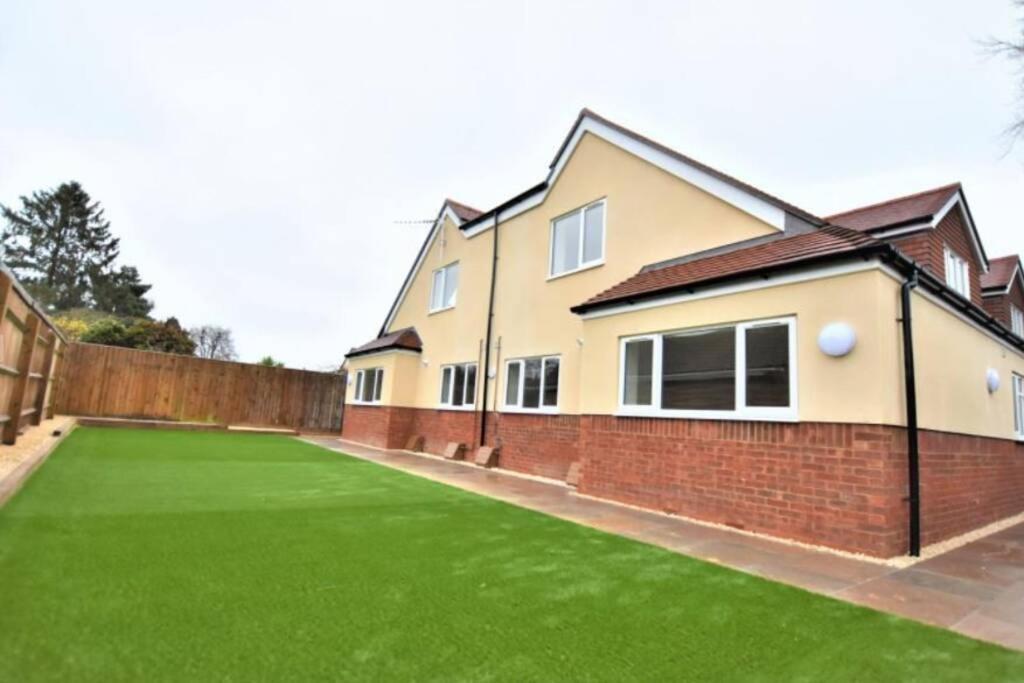 Апартаменты Didcot - Private Flat With Garden & Parking 08 Экстерьер фото